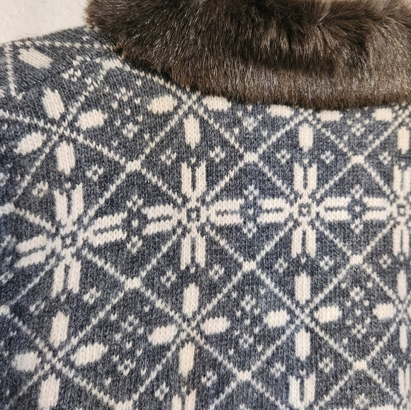 Vintage Maurices Lambswool Blend Full Zip Sweater Size Small - Picture 7 of 10